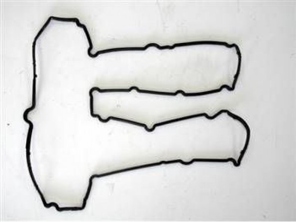 ROYAL H2B675040 SUBAP KAPAK CONTASI FORD BMAX-FIESTA VI-FOCUS III-MONDEO V 1.0LT ECOBOOST (LASTIK)